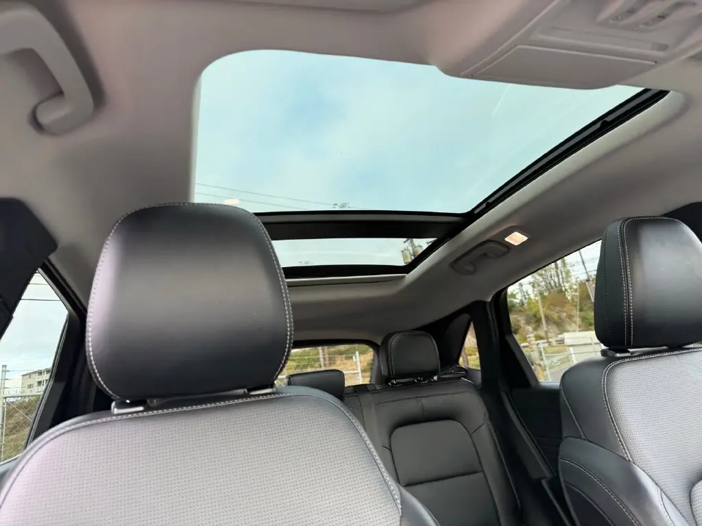 2025 Ford Escape - $28,775