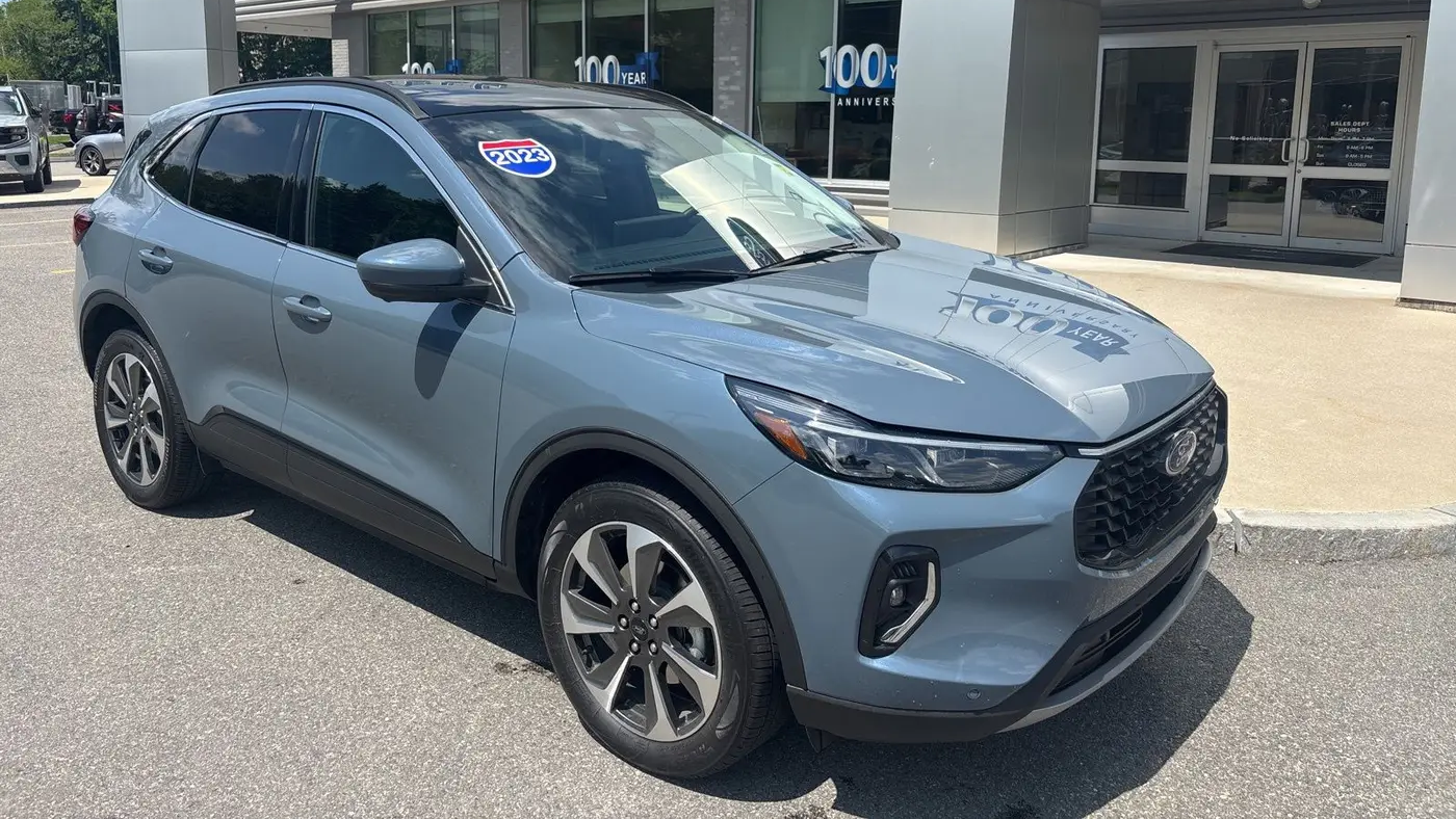 Preowned 2023 Ford Escape Platinum for Sale