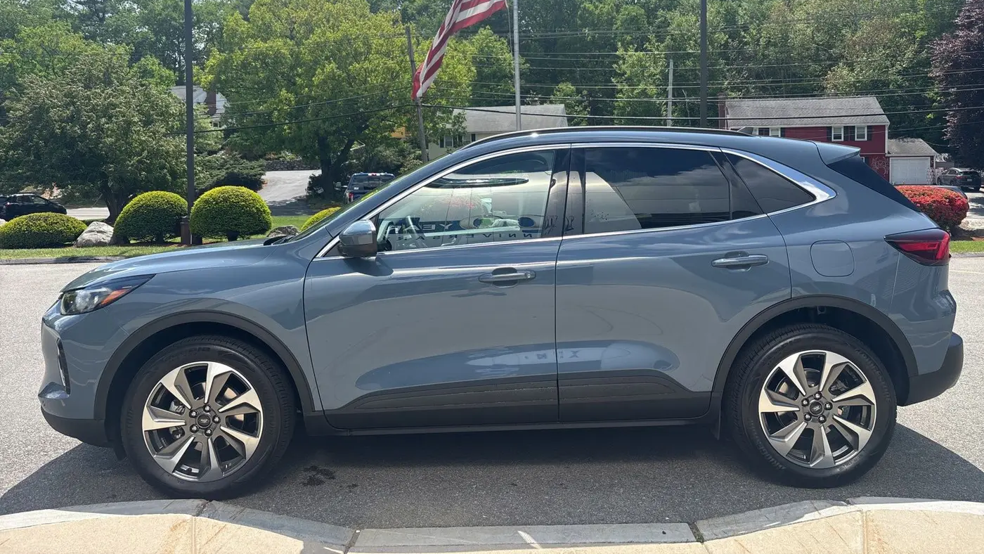 2023 Ford Escape Platinum