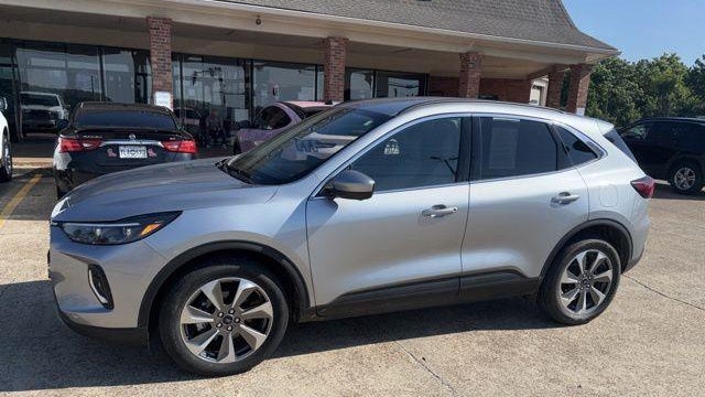 Preowned 2023 Ford Escape Platinum for Sale