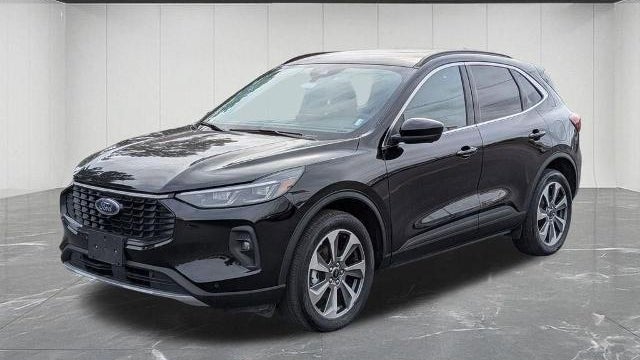 Preowned 2024 Ford Escape Platinum for Sale