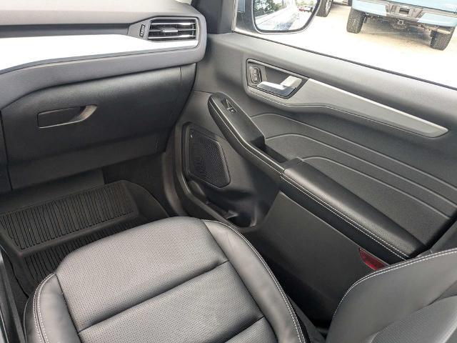 2024 Ford Escape - $29,999