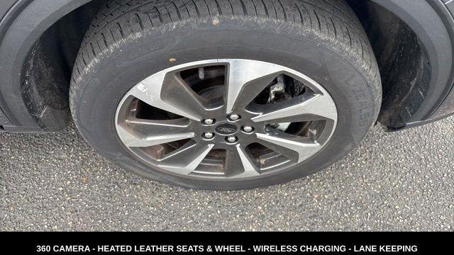 2024 Ford Escape Platinum