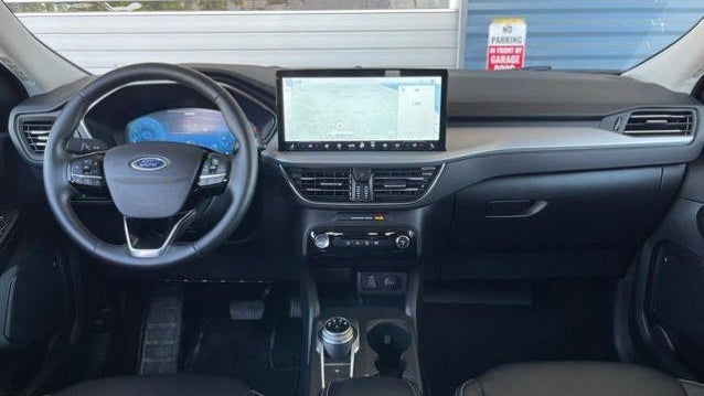 2025 Ford Escape Platinum
