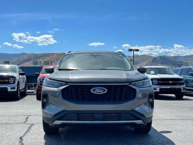 2025 Ford Escape - $27,795