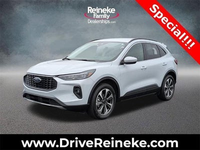 2025 Ford Escape AWD Platinum 4DR SUV