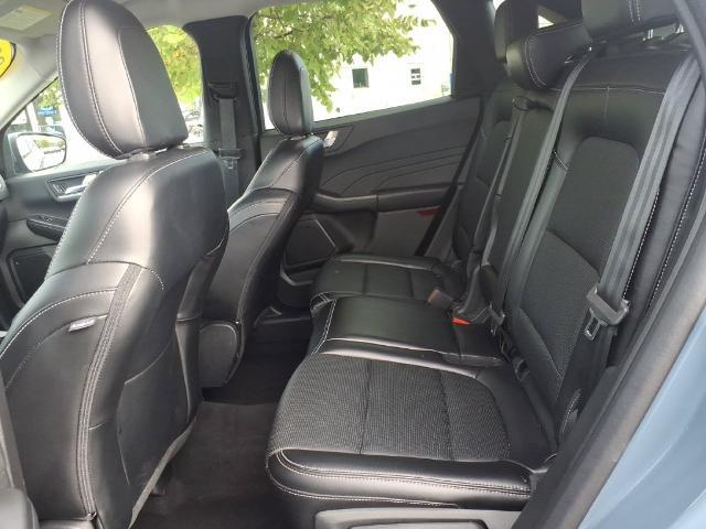2025 Ford Escape - $26,990