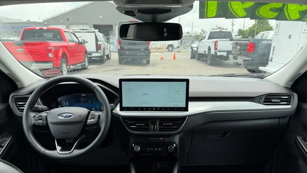 2025 Ford Escape Platinum