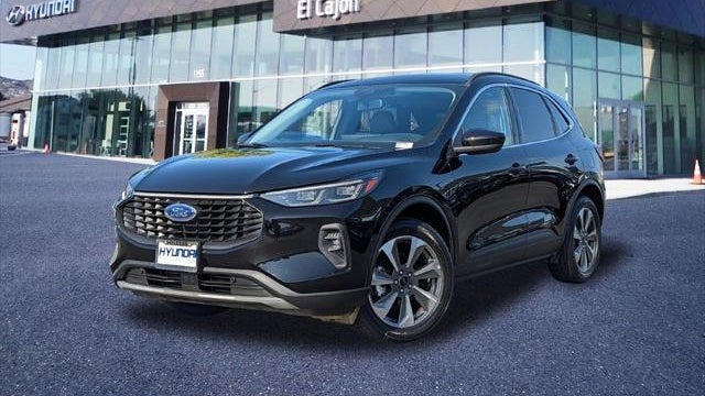 Preowned 2025 Ford Escape Platinum for Sale
