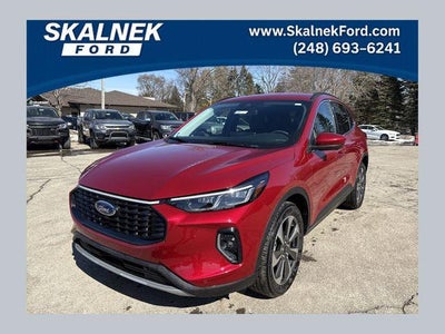 2023 Ford Escape AWD Platinum 4DR SUV
