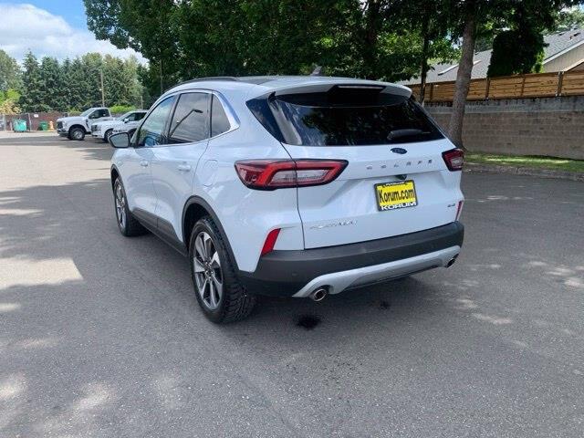 2025 Ford Escape