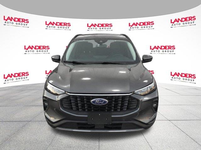 2025 Ford Escape - $22,490