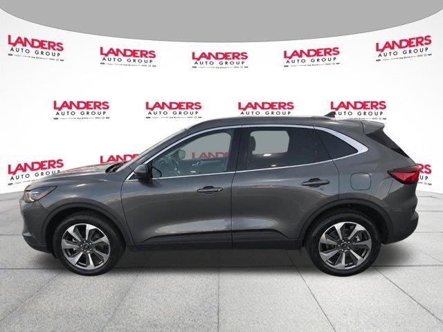 2025 Ford Escape - $22,490
