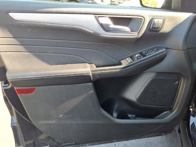 2025 Ford Escape - $26,990