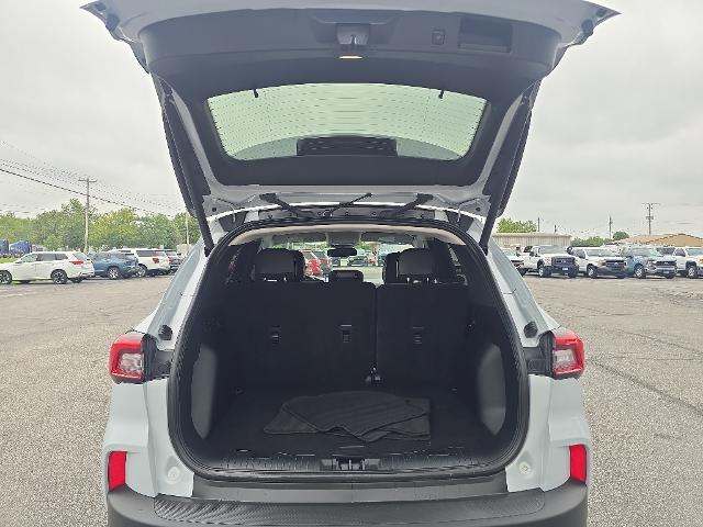 2025 Ford Escape - $25,995
