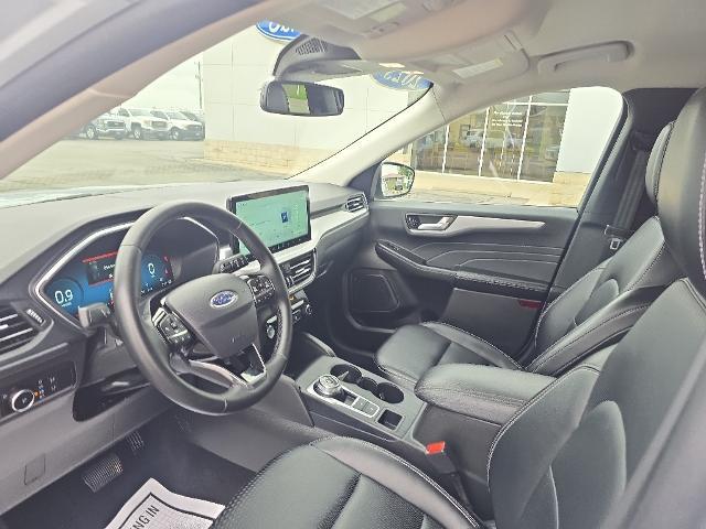 2025 Ford Escape - $25,995