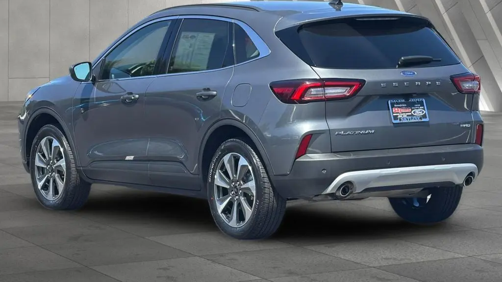 2025 Ford Escape Platinum