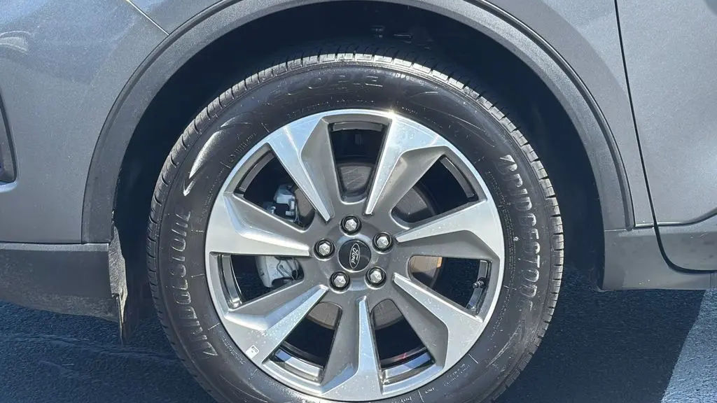 2025 Ford Escape Platinum