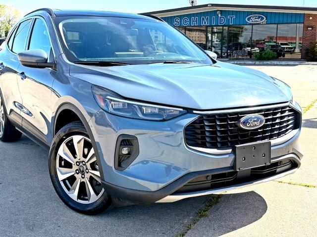 2025 Ford Escape - $30,365
