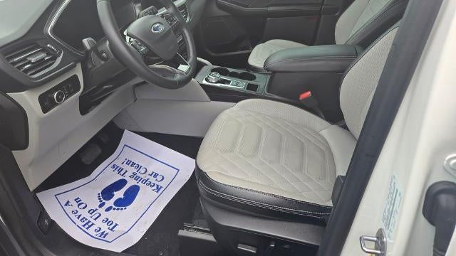 2023 Ford Escape Platinum
