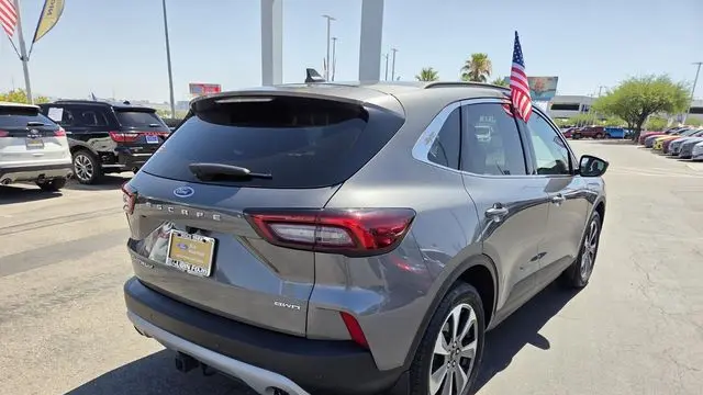 2023 Ford Escape Platinum