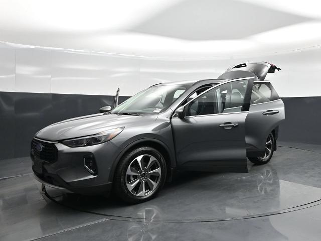 2023 Ford Escape - $27,080