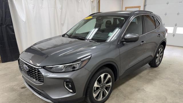 2023 Ford Escape Platinum