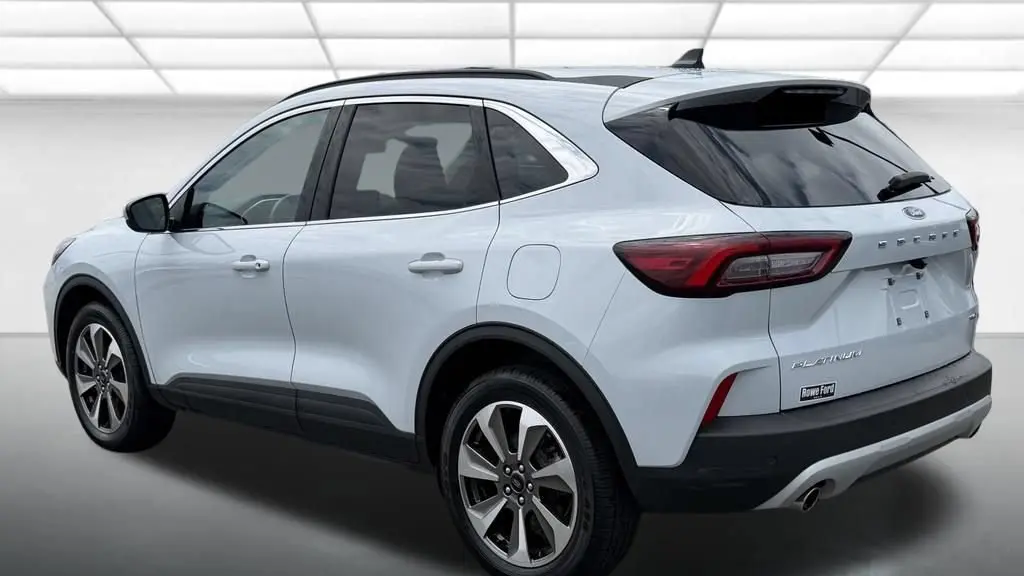 2025 Ford Escape Platinum