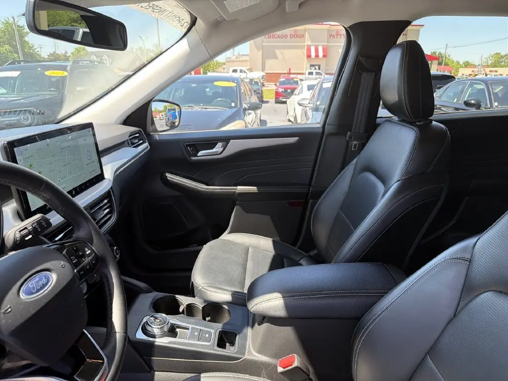 2025 Ford Escape - $26,964