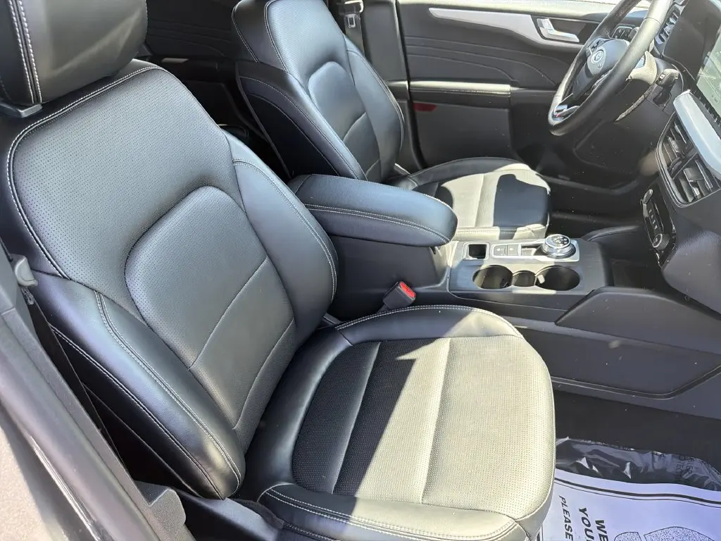 2025 Ford Escape - $26,964