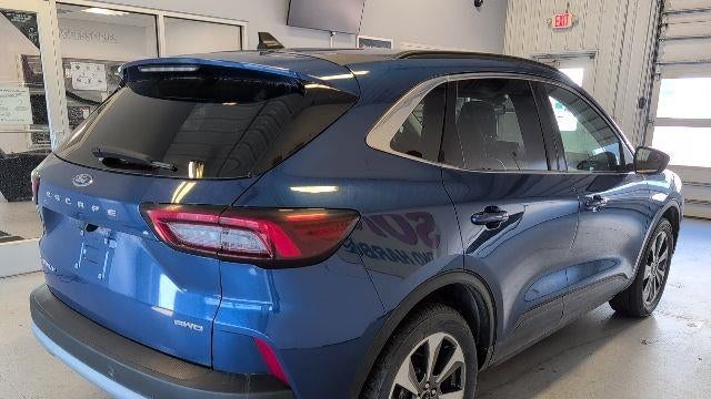 2023 Ford Escape Platinum