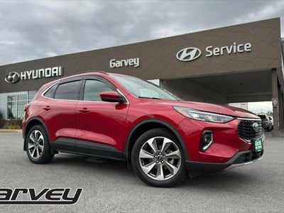 2023 Ford Escape AWD Platinum 4DR SUV