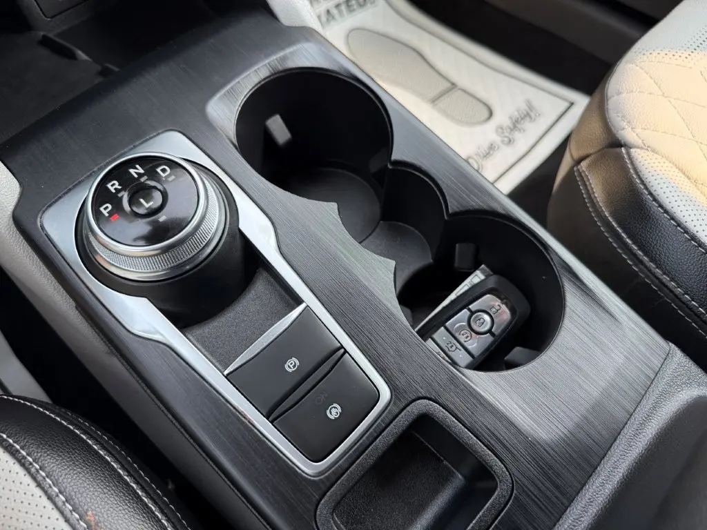2023 Ford Escape - $29,749