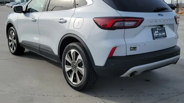 2025 Ford Escape Platinum