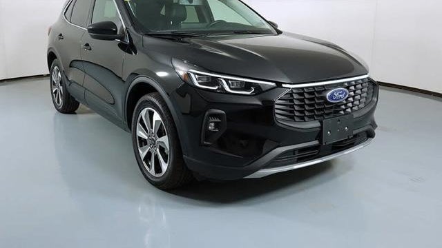 Preowned 2025 Ford Escape Platinum for Sale