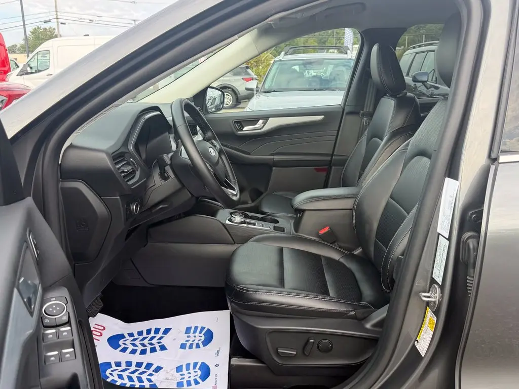 2025 Ford Escape - $29,491