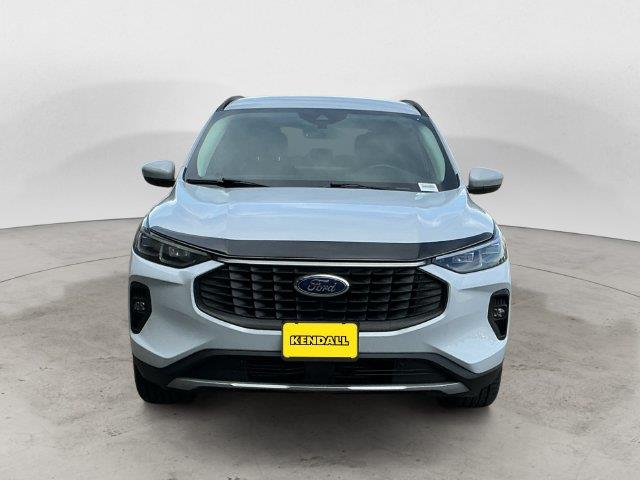 2025 Ford Escape - $29,429