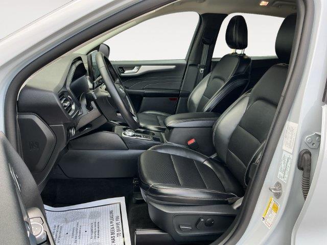 2025 Ford Escape - $29,429