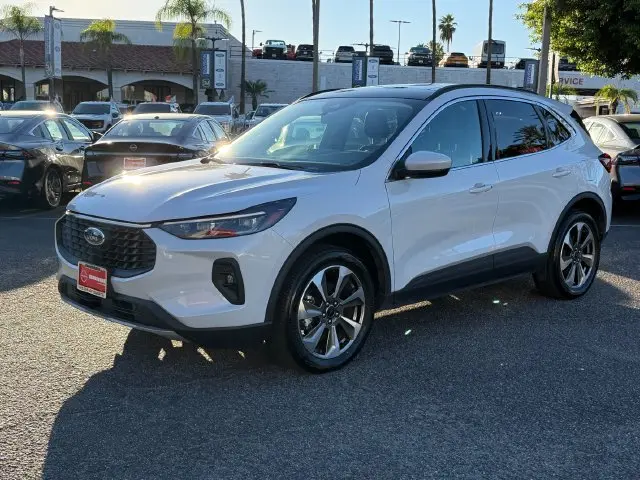 2025 Ford Escape - $28,321