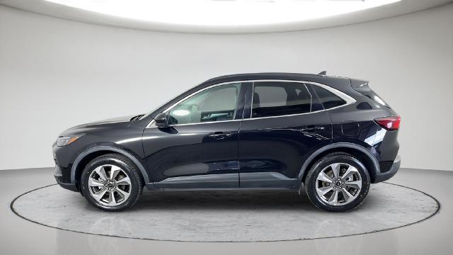 2025 Ford Escape - $25,998