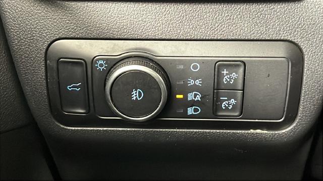 2025 Ford Escape - $25,998
