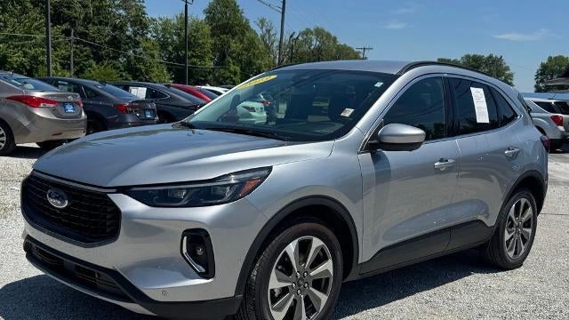 2023 Ford Escape Platinum