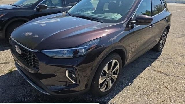 Preowned 2023 Ford Escape Platinum for Sale