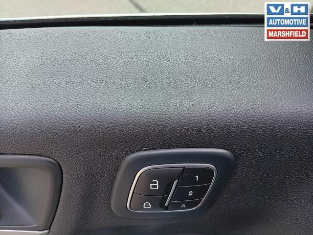 2023 Ford Escape - $19,500