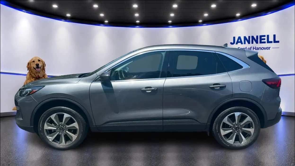 2025 Ford Escape Platinum