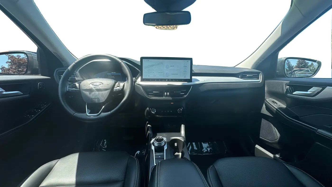 2025 Ford Escape Platinum