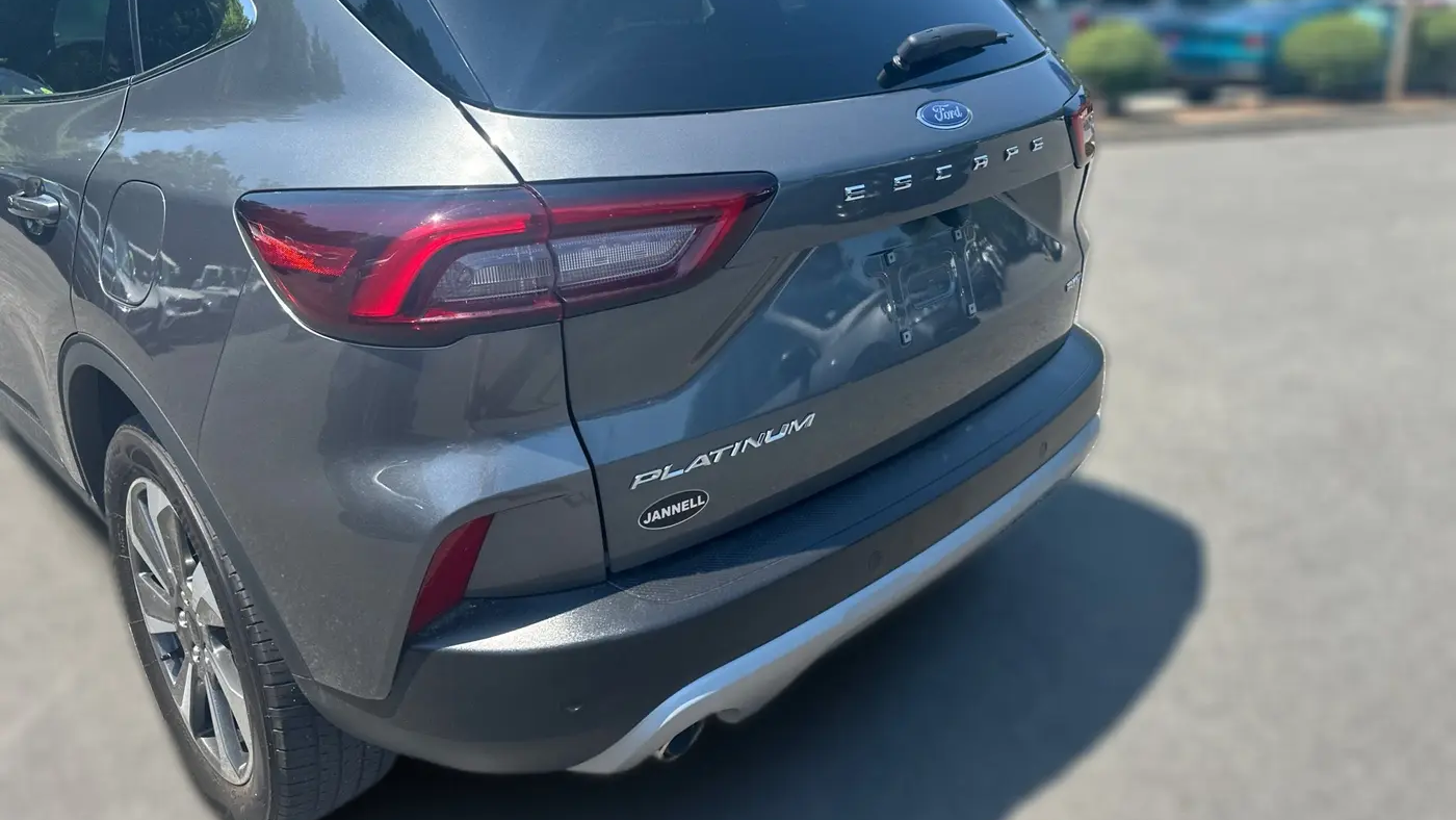2025 Ford Escape Platinum