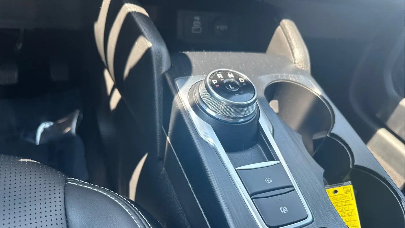 2025 Ford Escape Platinum