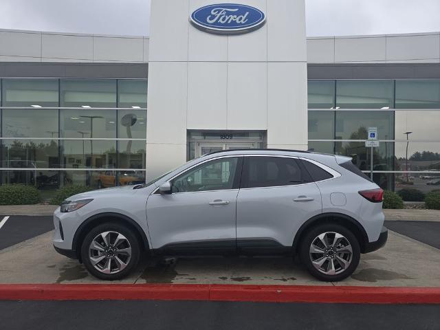 2025 Ford Escape - $27,865