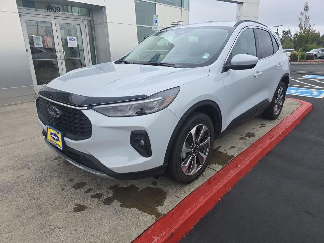 2025 Ford Escape - $27,865